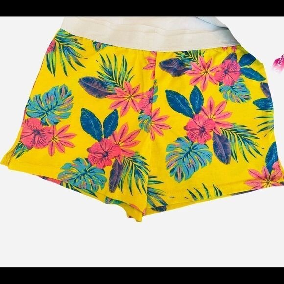 100 Set 3 GIRLS SHORTS - Picture 2 of 4